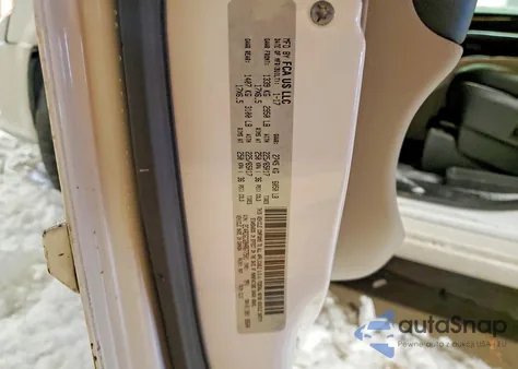 2017 Dodge Grand Caravan Sxt z USA, uszkodzony, nr VIN 2C4RDGCG9HR677501